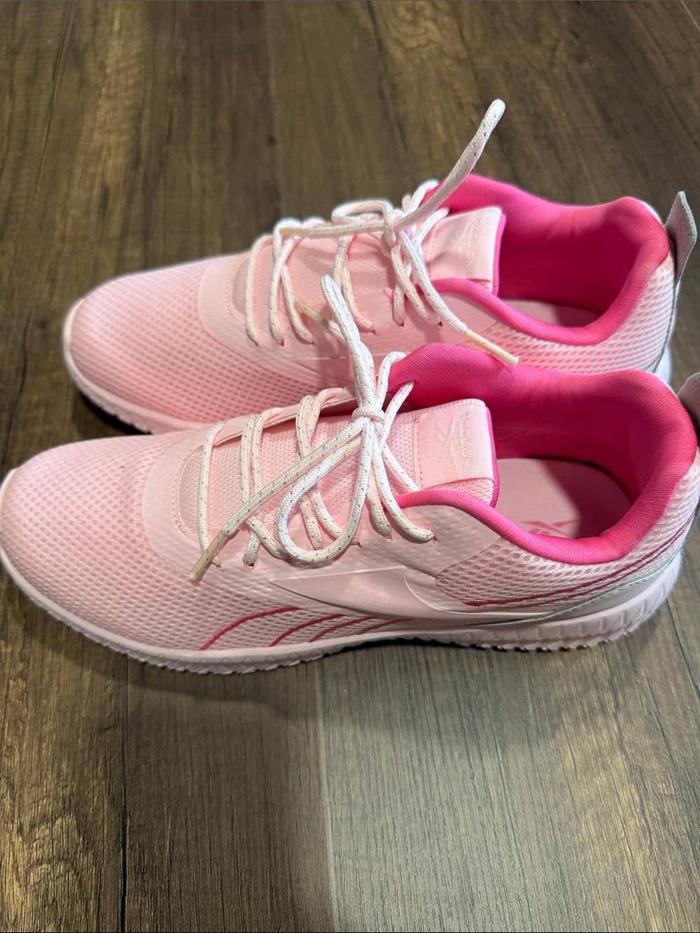Reebok Women's Light Pink Athletic Mesh Sneakers